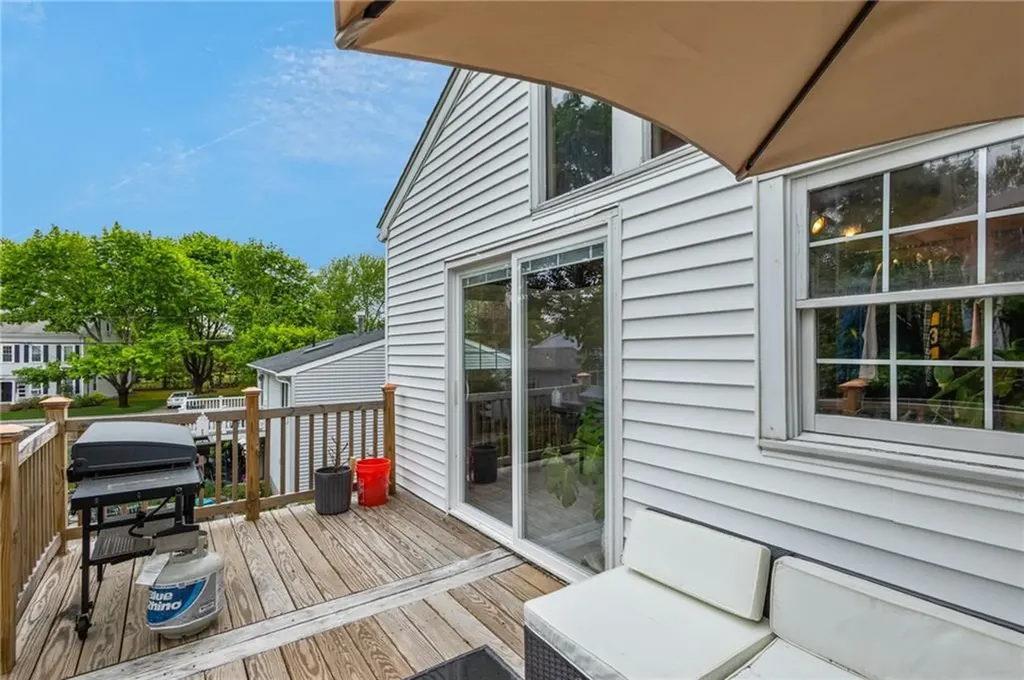 96 Abbey Avenue Warwick RI 02888