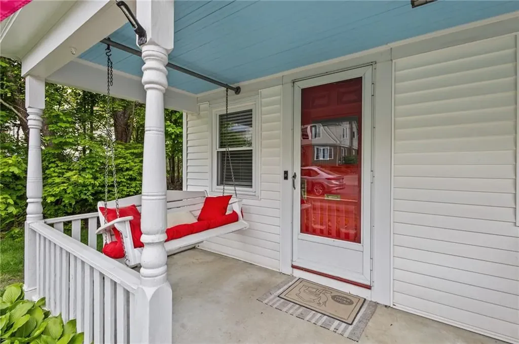 96 Abbey Avenue Warwick RI 02888