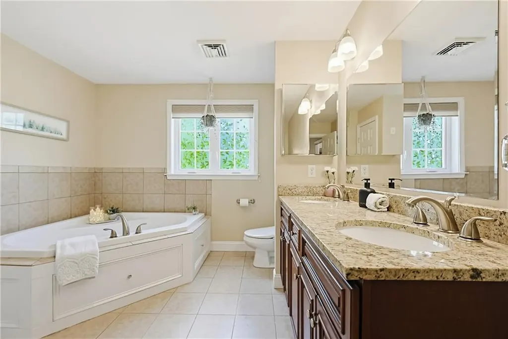 164 Bear Hill Road Cumberland RI 02864