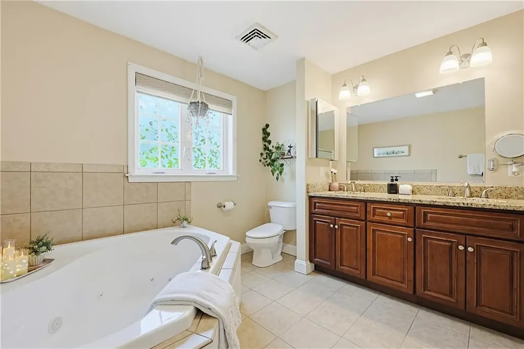 164 Bear Hill Road Cumberland RI 02864