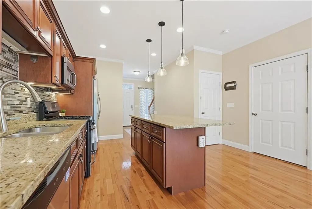164 Bear Hill Road Cumberland RI 02864
