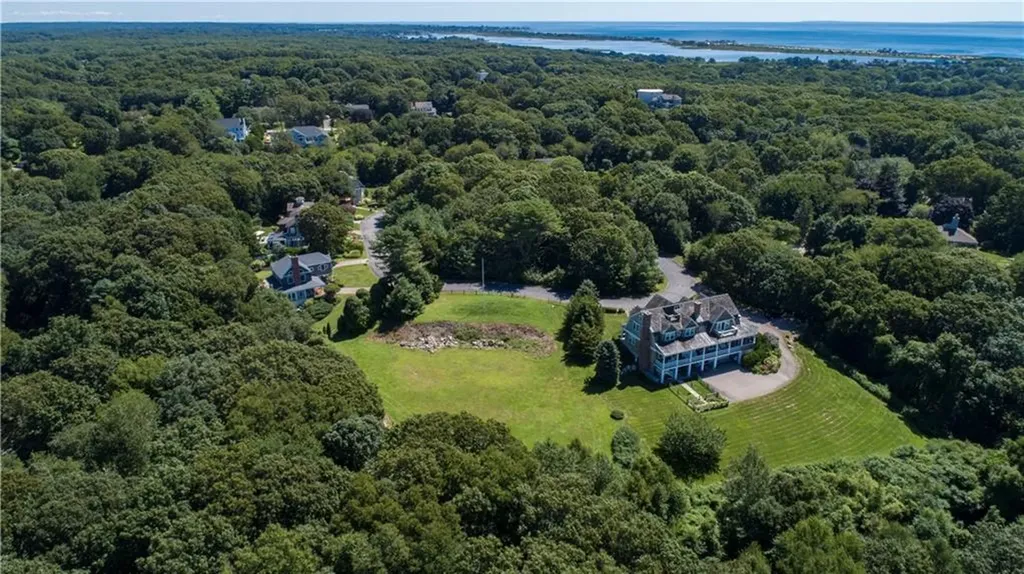 18 No Bottom Ridge Westerly RI 02891