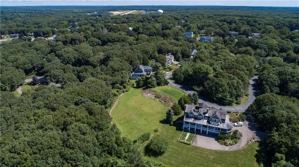 18 No Bottom Ridge Westerly RI 02891