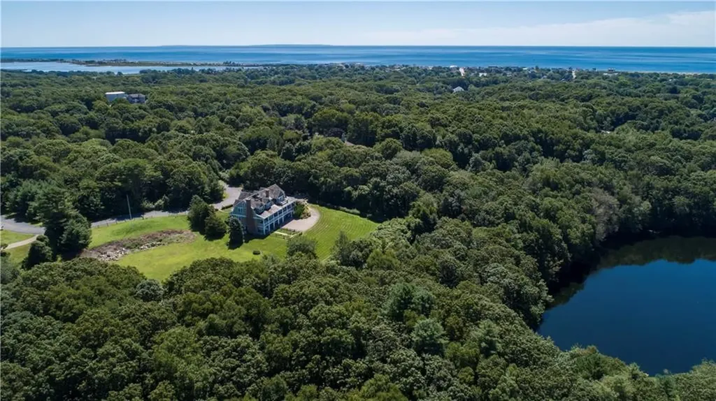 18 No Bottom Ridge Westerly RI 02891