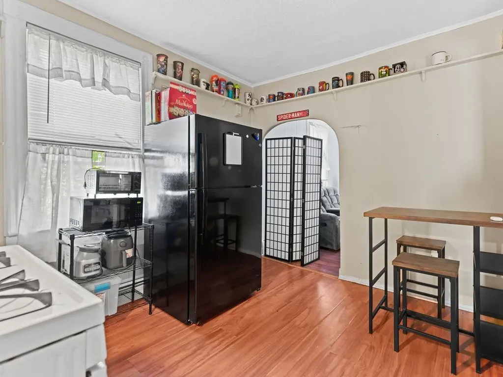 1428 Park Avenue Cranston RI 02920