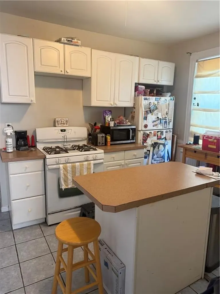 219 Cole Avenue Providence RI 02906