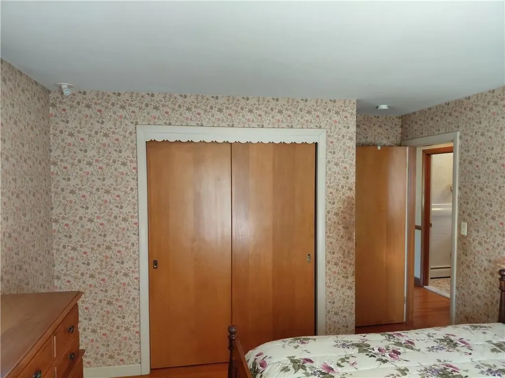 48 Jenks Street East Providence RI 02914