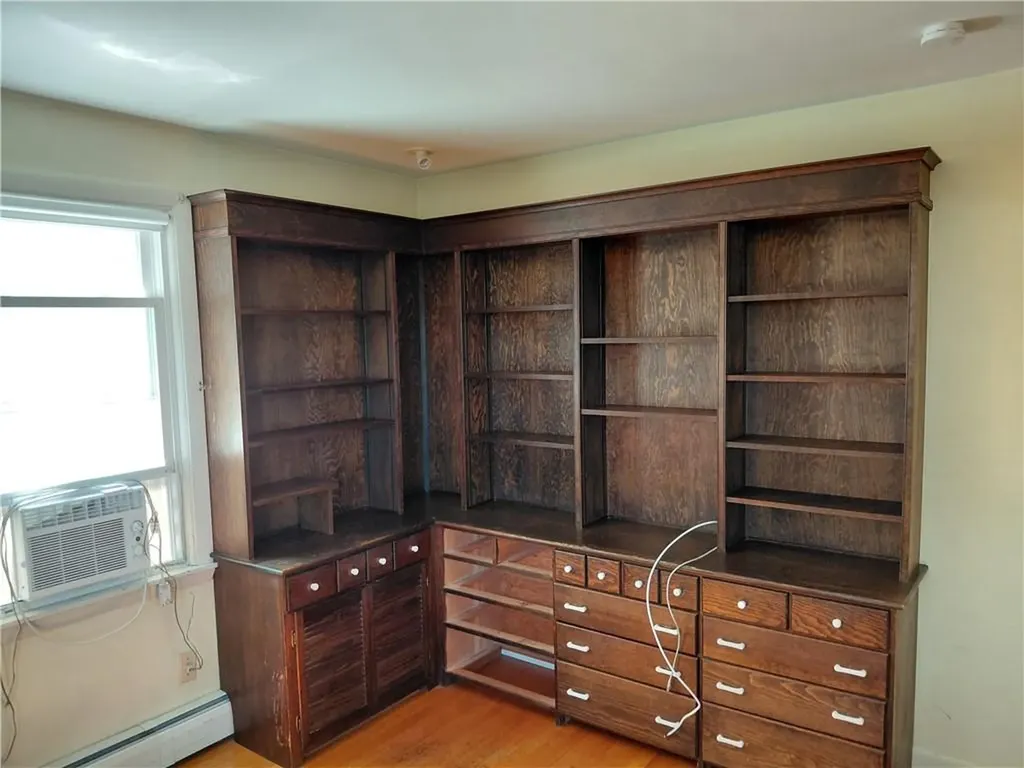 48 Jenks Street East Providence RI 02914