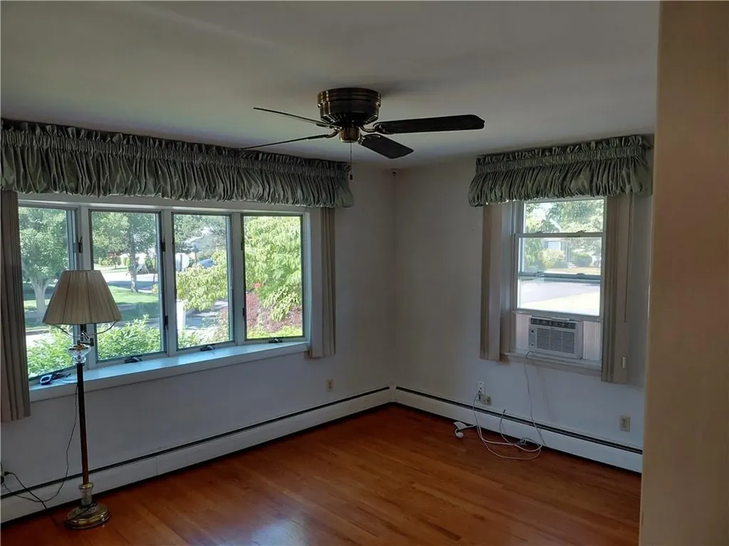48 Jenks Street East Providence RI 02914