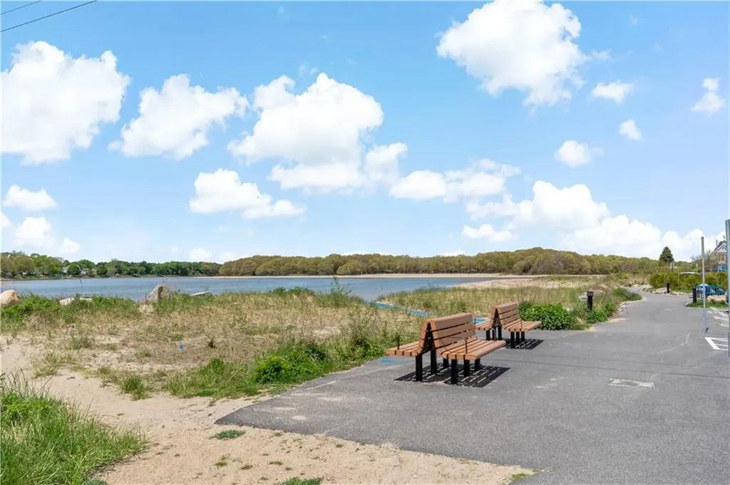 185 Ottawa Avenue Warwick RI 02889
