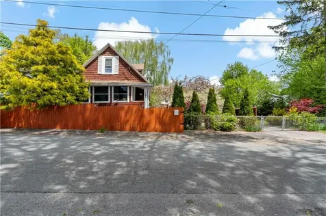 185 Ottawa Avenue Warwick RI 02889