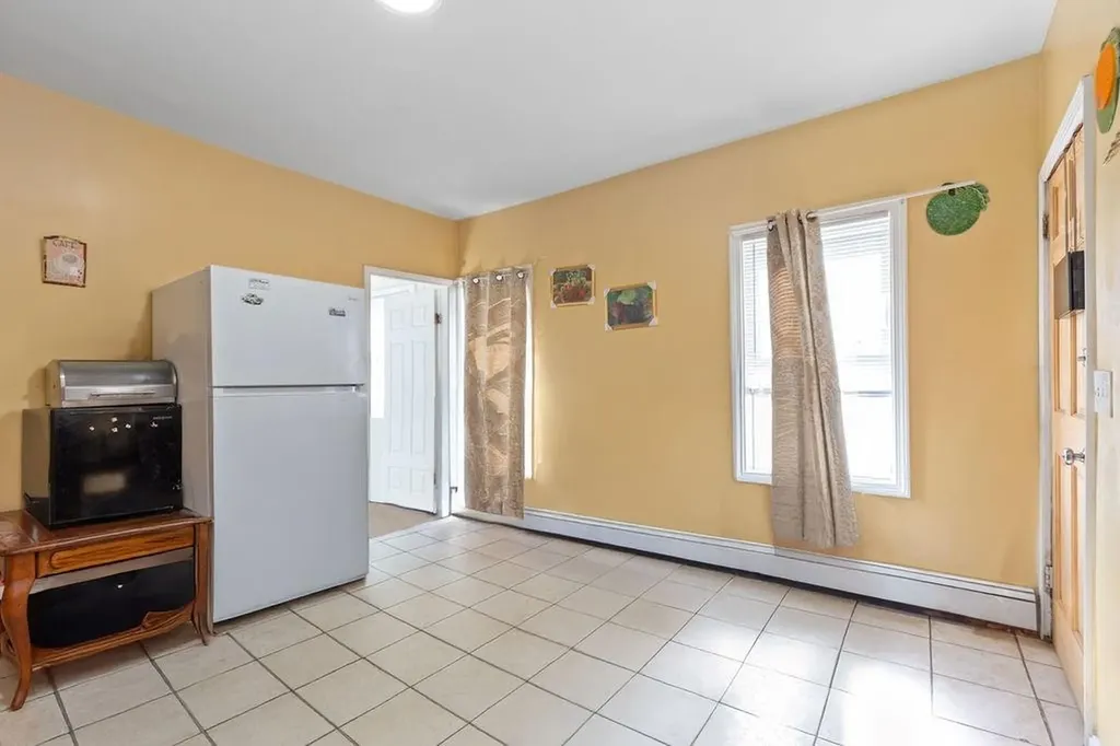 82 84 Webster Street Pawtucket RI 02861