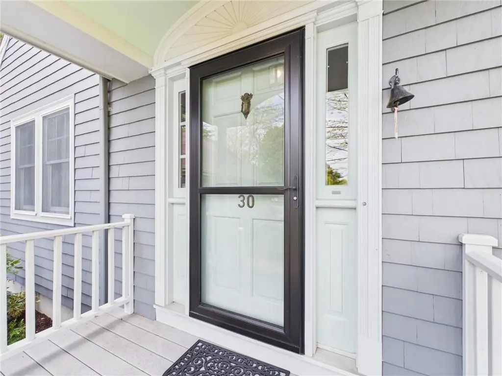 30 Forest Road W Bristol RI 02809