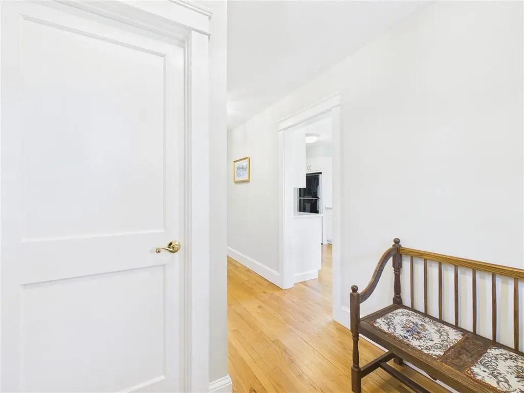30 Forest Road W Bristol RI 02809