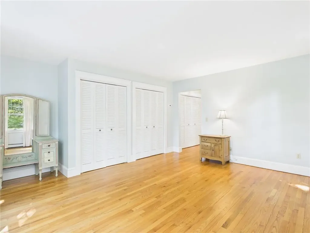 30 Forest Road W Bristol RI 02809
