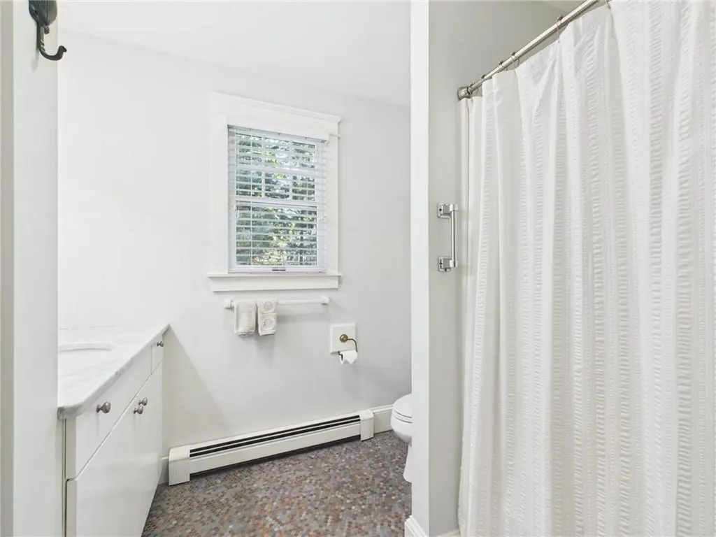 30 Forest Road W Bristol RI 02809