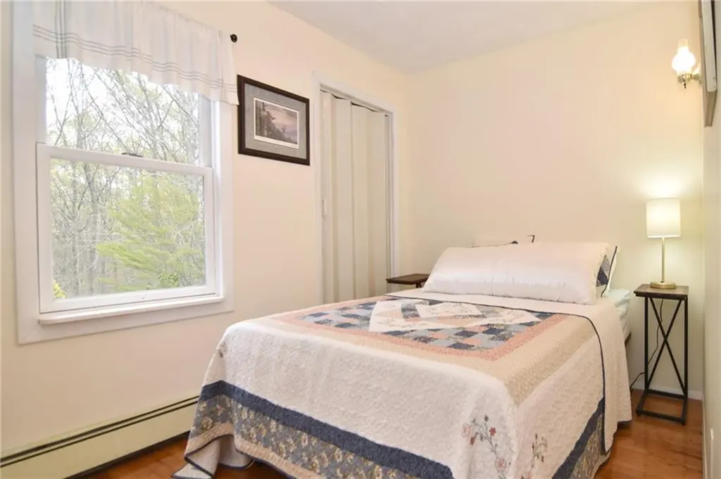 390 Pendar Road North Kingstown RI 02852