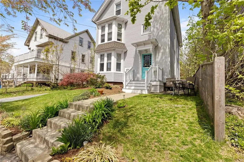88 10th Street Providence RI 02906
