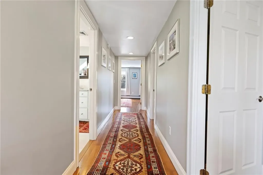 88 10th Street Providence RI 02906