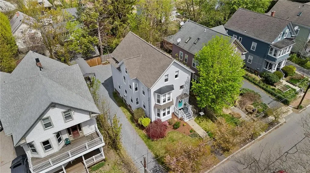 88 10th Street Providence RI 02906