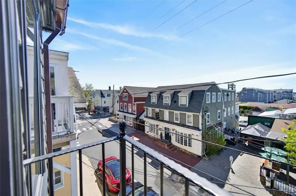 494 Thames St Street Newport RI 02840