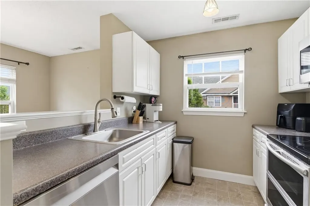 114 Mill Street Woonsocket RI 02895