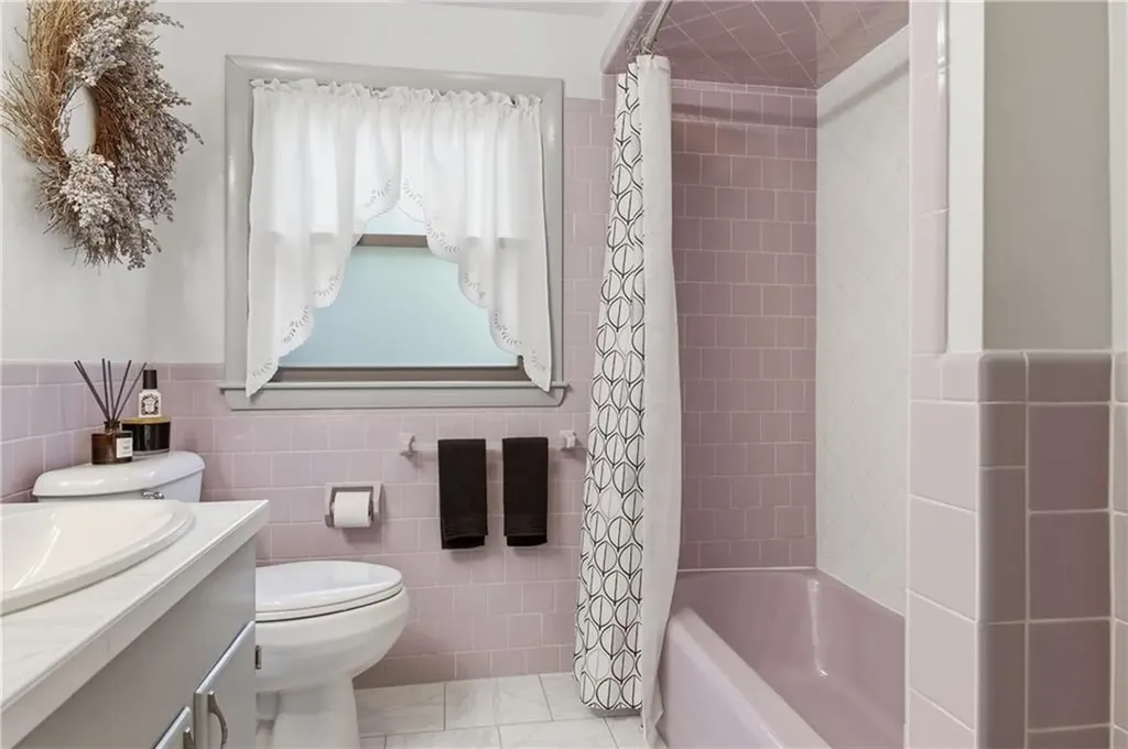 353 Thibeault Avenue Woonsocket RI 02895