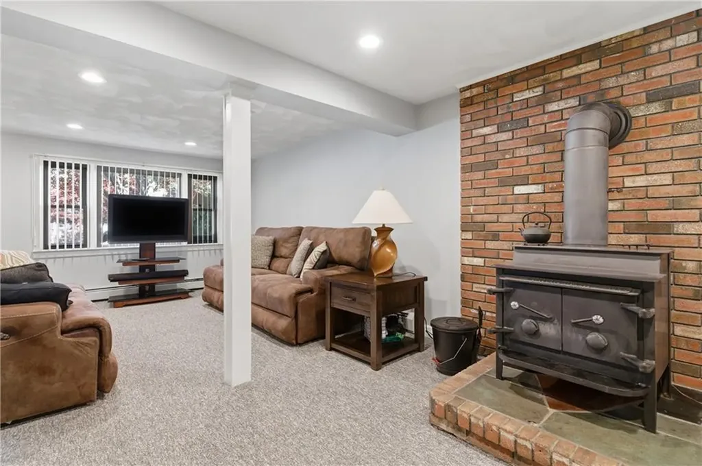 353 Thibeault Avenue Woonsocket RI 02895