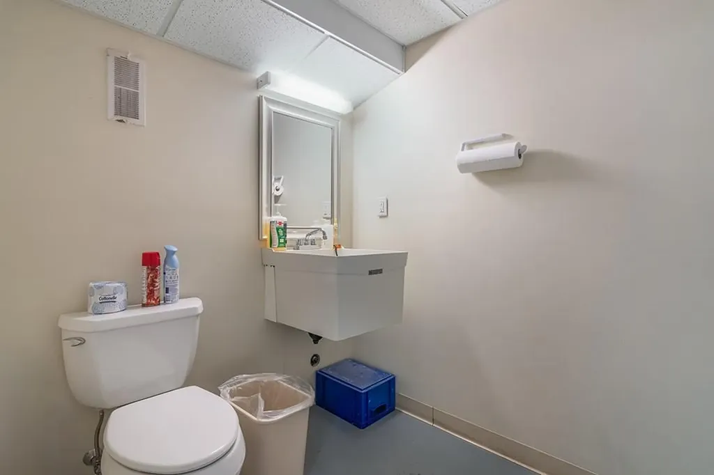 376 Dry Bridge Road North Kingstown RI 02852