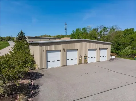 376 Dry Bridge Road North Kingstown RI 02852