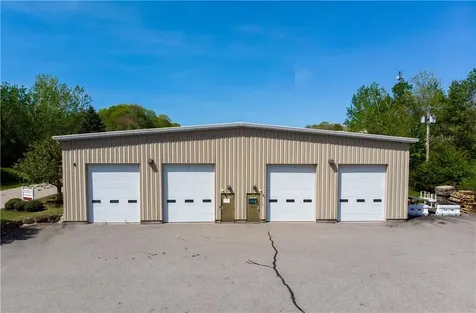 376 Dry Bridge Road North Kingstown RI 02852