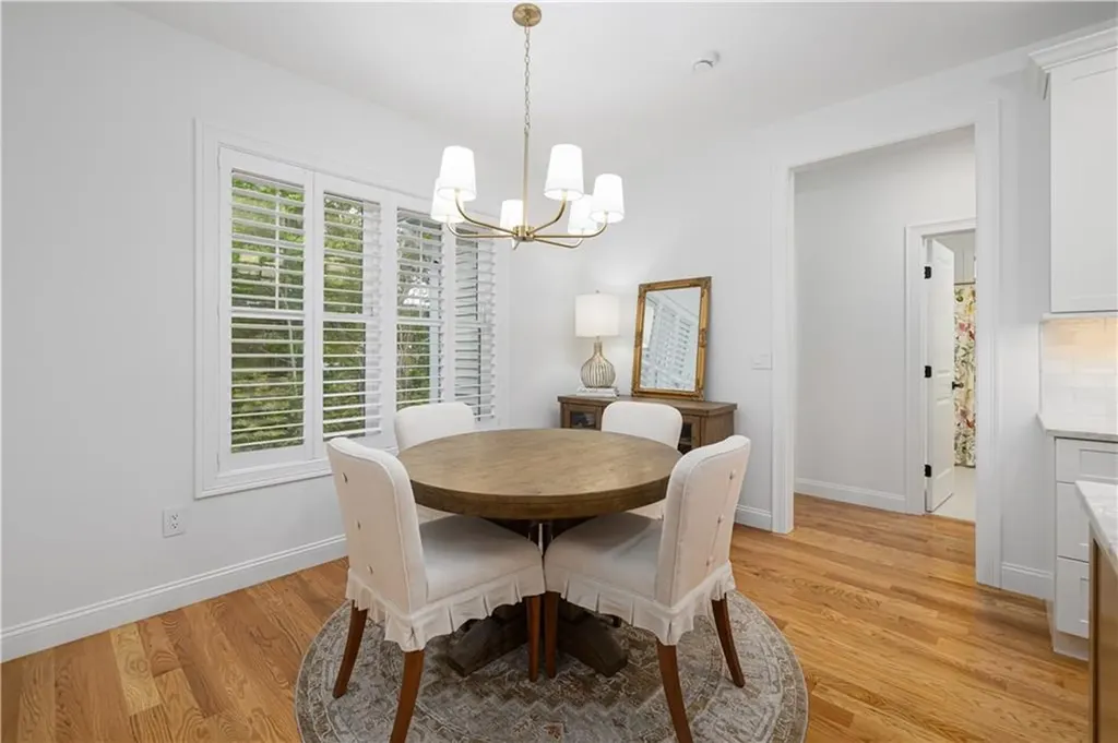 124 Oak Street South Kingstown RI 02879