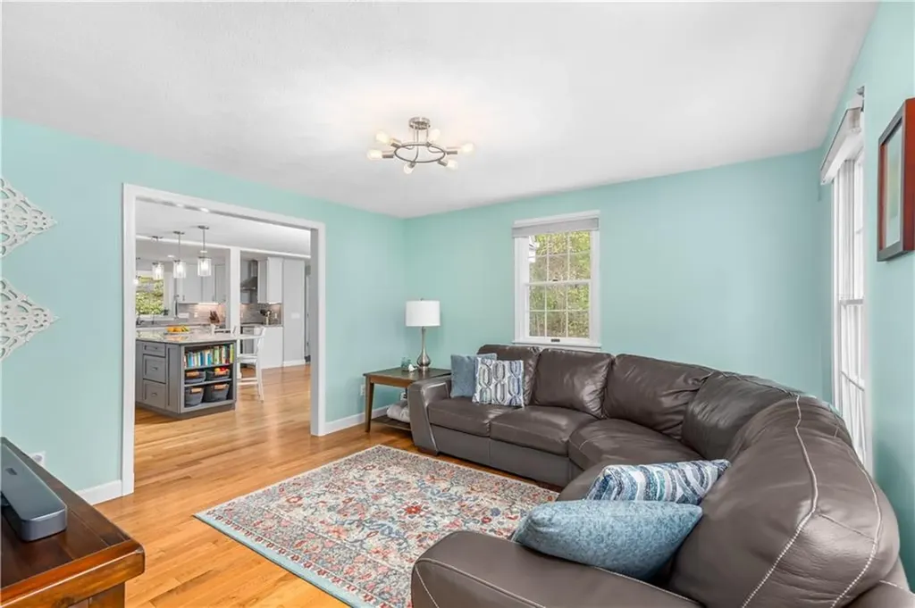 17 Will Croft Street Cumberland RI 02864