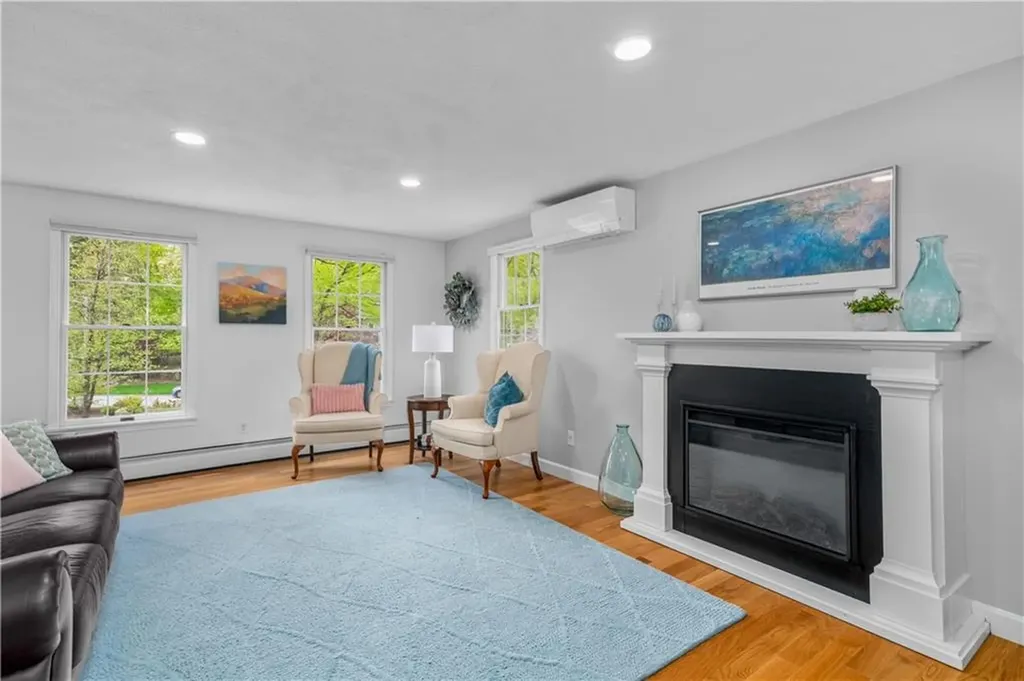 17 Will Croft Street Cumberland RI 02864