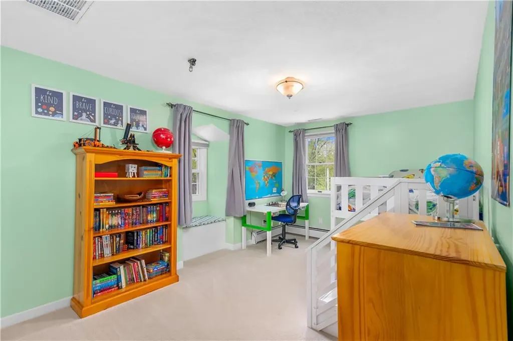 17 Will Croft Street Cumberland RI 02864