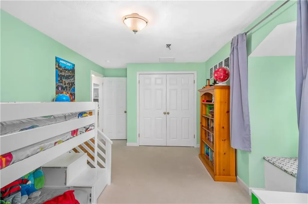 17 Will Croft Street Cumberland RI 02864