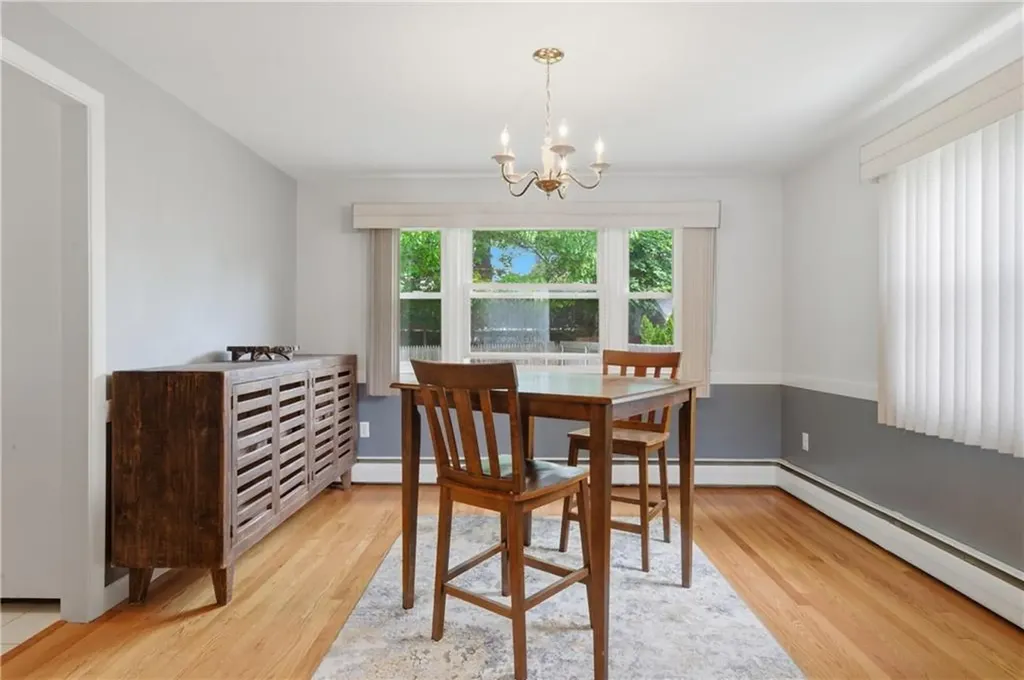 35 Superior View Boulevard North Providence RI 02911
