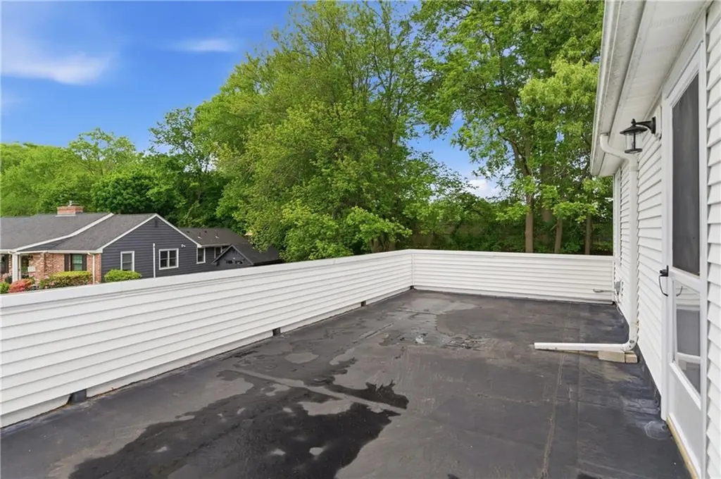 35 Superior View Boulevard North Providence RI 02911