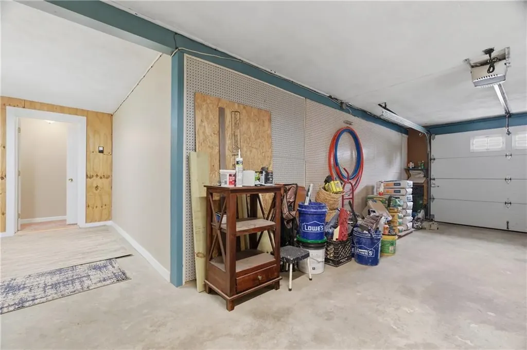 35 Superior View Boulevard North Providence RI 02911