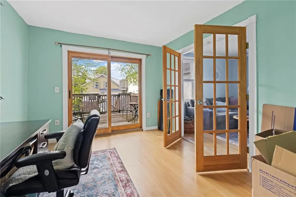 30 Sherwood Street Providence RI 02908