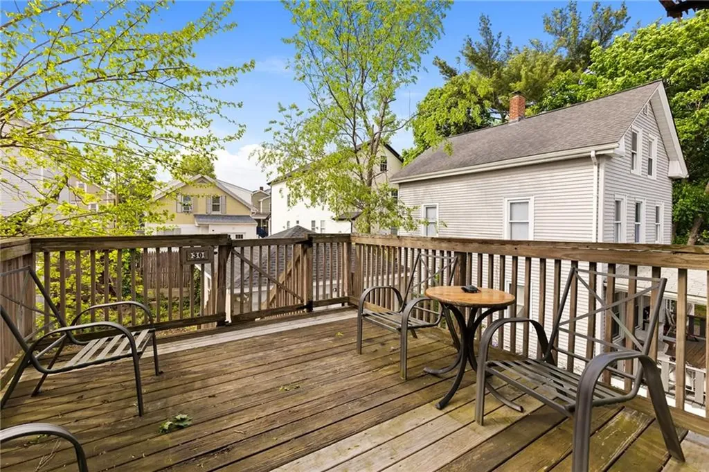 30 Sherwood Street Providence RI 02908