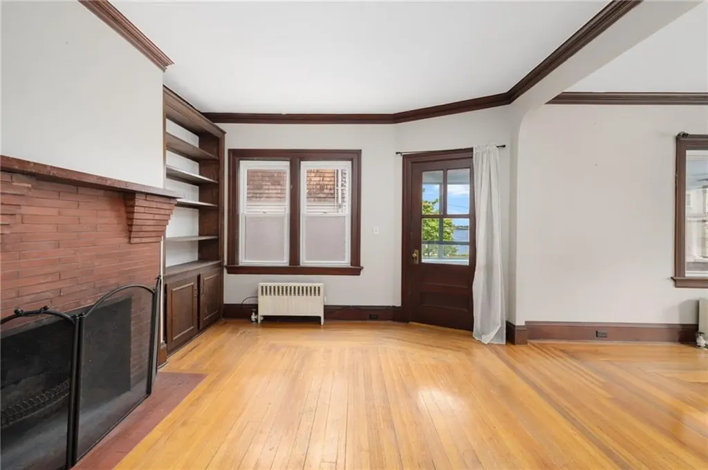 31 Windsor Road Cranston RI 02905