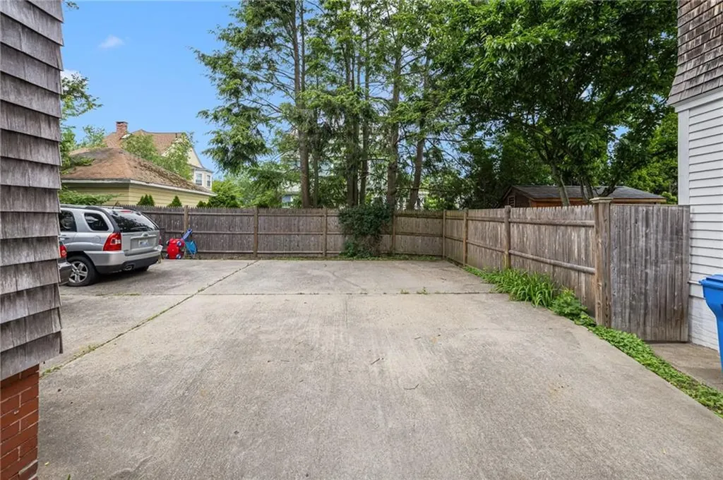 31 Windsor Road Cranston RI 02905