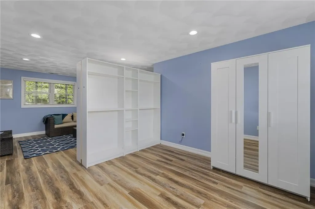 111 South Comstock Parkway Cranston RI 02921
