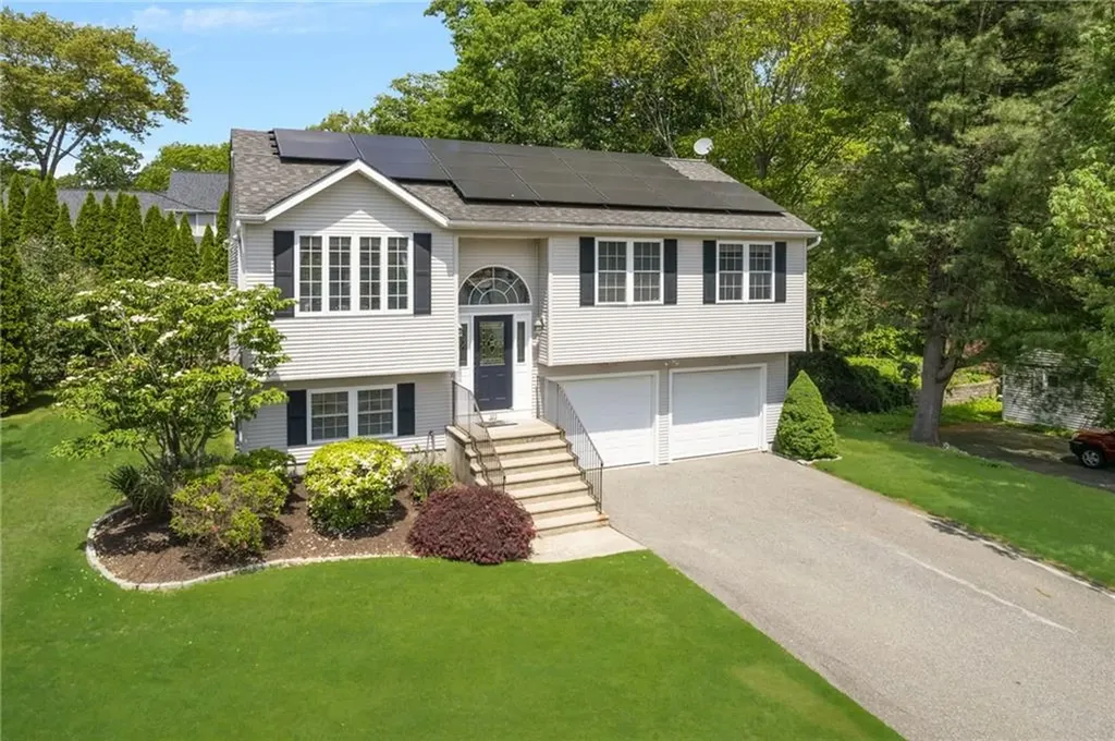 111 South Comstock Parkway Cranston RI 02921
