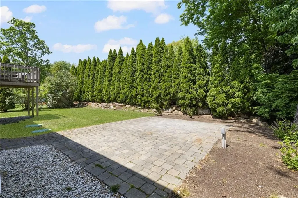 111 South Comstock Parkway Cranston RI 02921