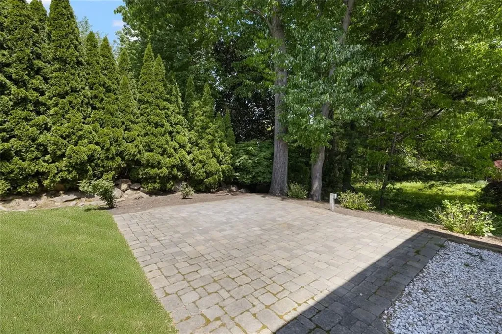 111 South Comstock Parkway Cranston RI 02921