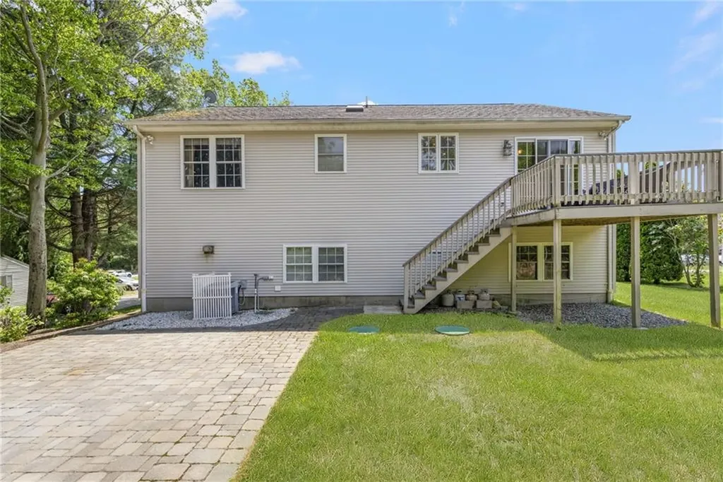 111 South Comstock Parkway Cranston RI 02921