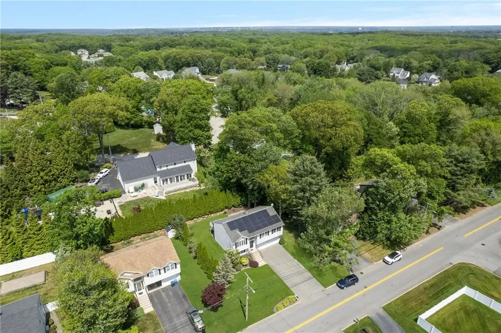 111 South Comstock Parkway Cranston RI 02921