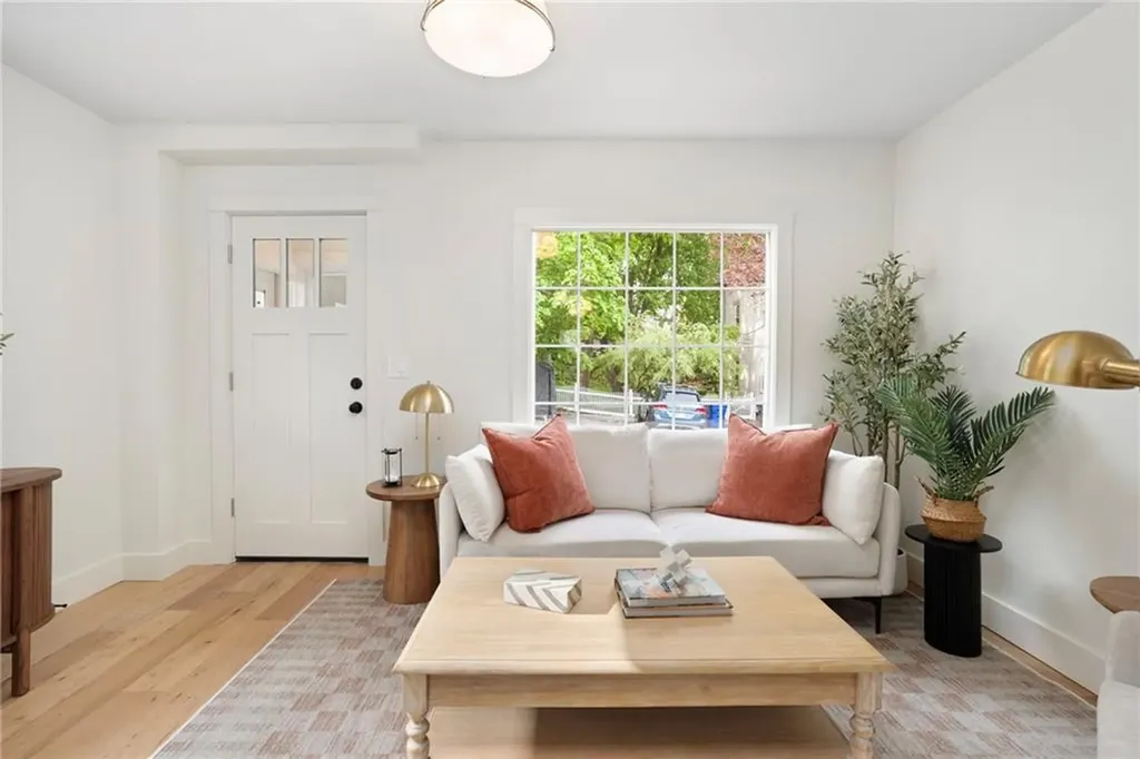 54 Grand View Street Providence RI 02906